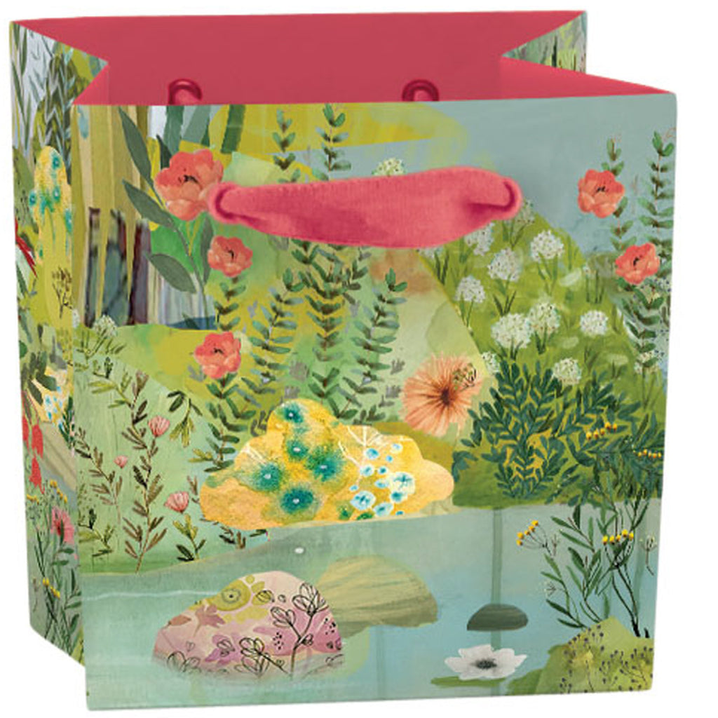 Roger la Borde Dreamland Gift Bag featuring artwork by Kendra Binney