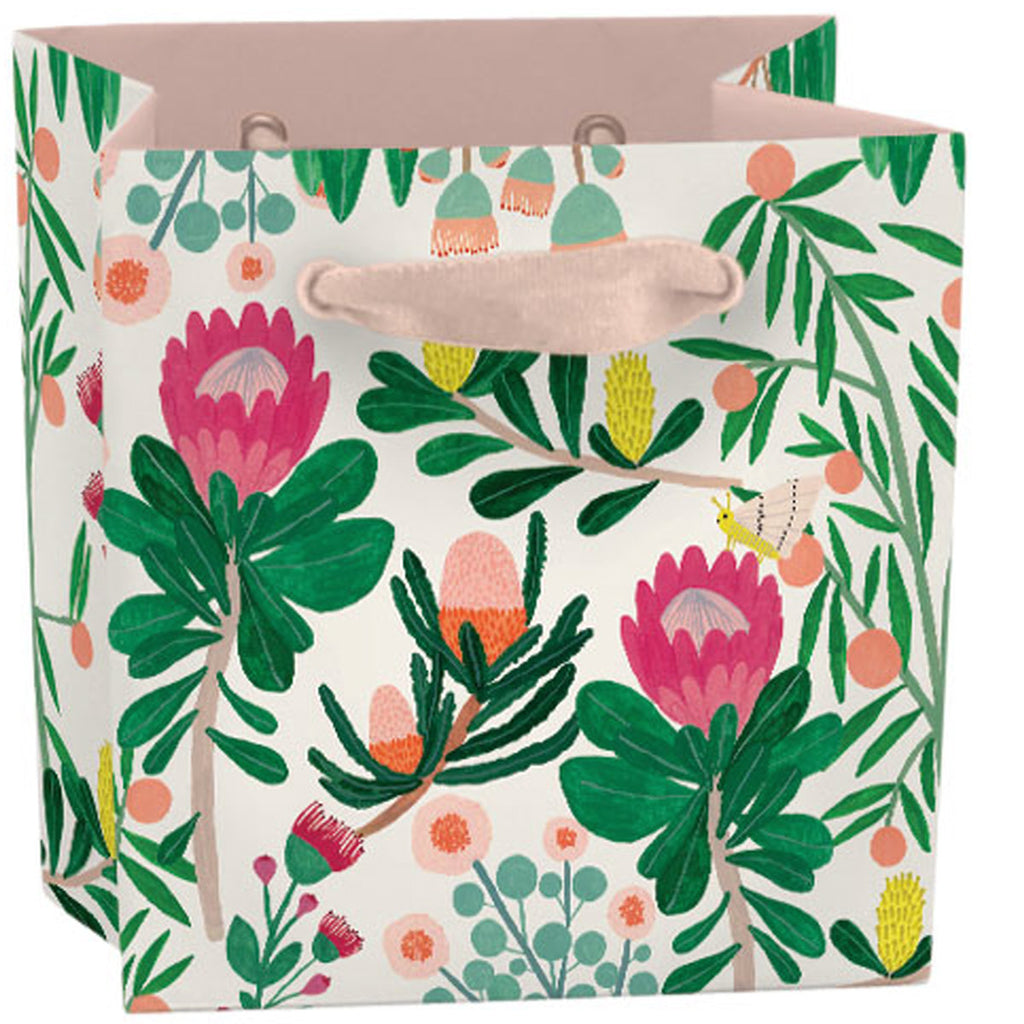 Roger la Borde King Protea Gift Bag featuring artwork by Kate Pugsley